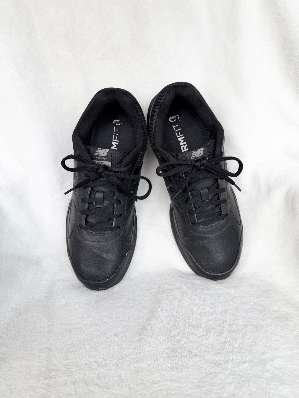 New Balance Womens 575 Athletic Shoes Size 10 Black Leather WW575BL2 Walking - Picture 2 of 9